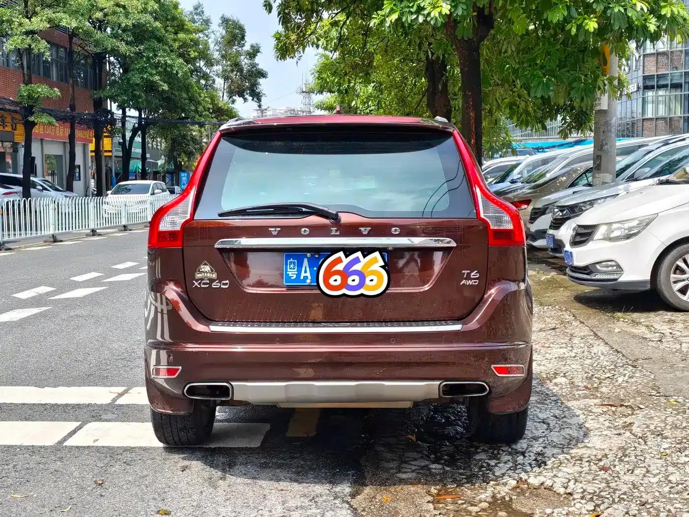 2014 Volvo XC60 Imported T6 Smart Edition — миниатюра 10