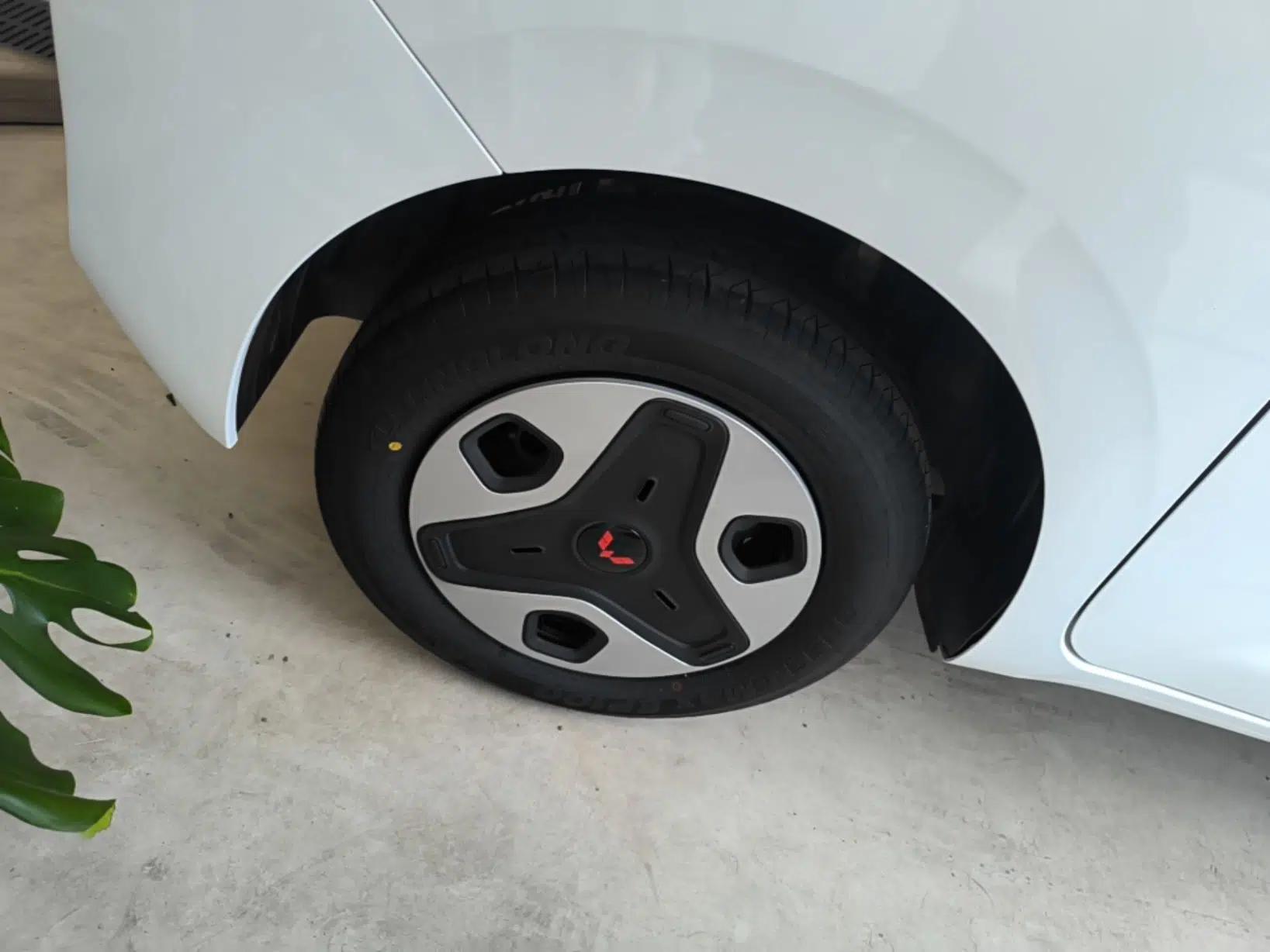 Wuling Zhiguang New Energy 2025 Model 305km Ambitious Edition — миниатюра 11