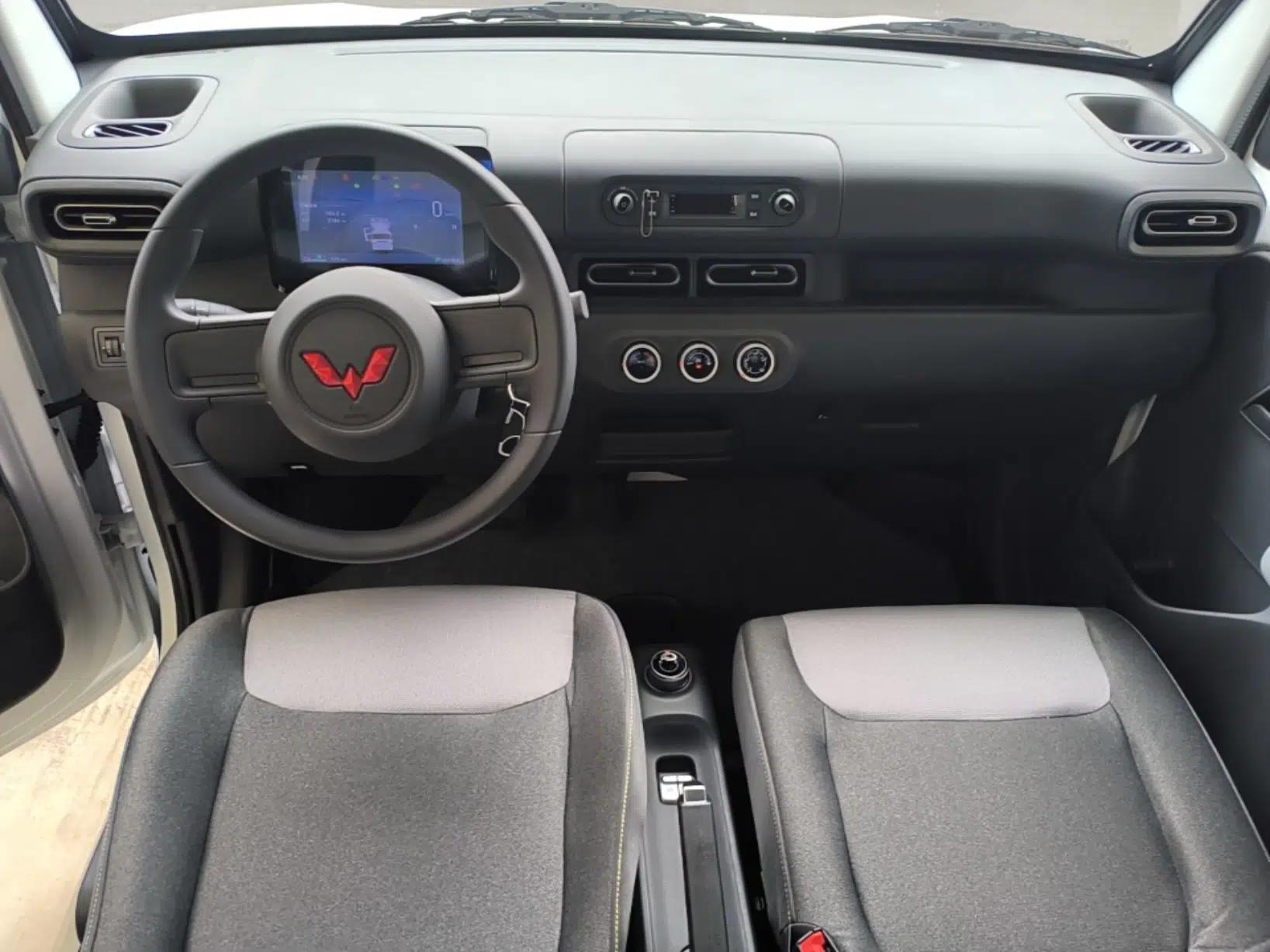 Wuling Zhiguang New Energy 2025 Model 305km Ambitious Edition — миниатюра 12