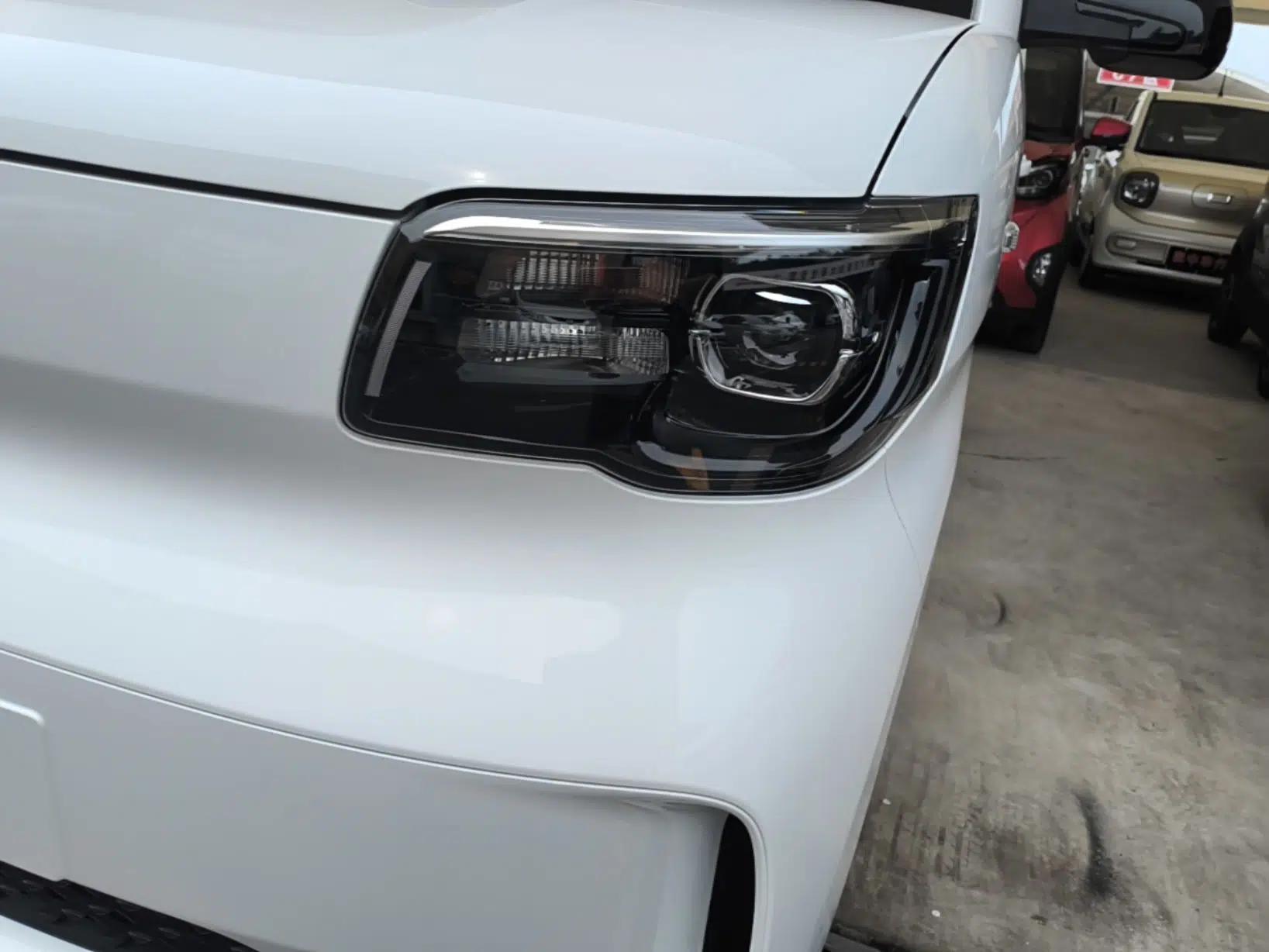 Wuling Zhiguang New Energy 2025 Model 305km Ambitious Edition — миниатюра 8