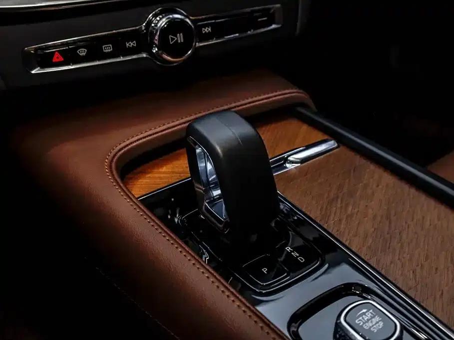 2024 Volvo S90 B5 Smart Luxury Edition — миниатюра 30