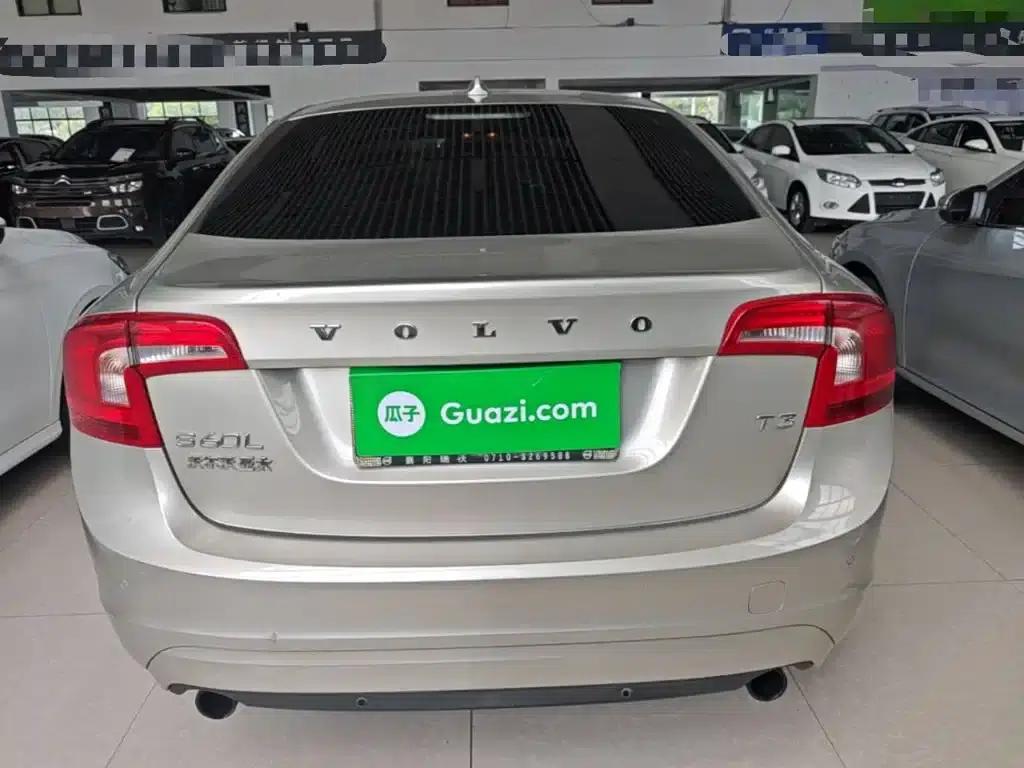 2018 Volvo S60 S60L T3 Smart Edition — миниатюра 6