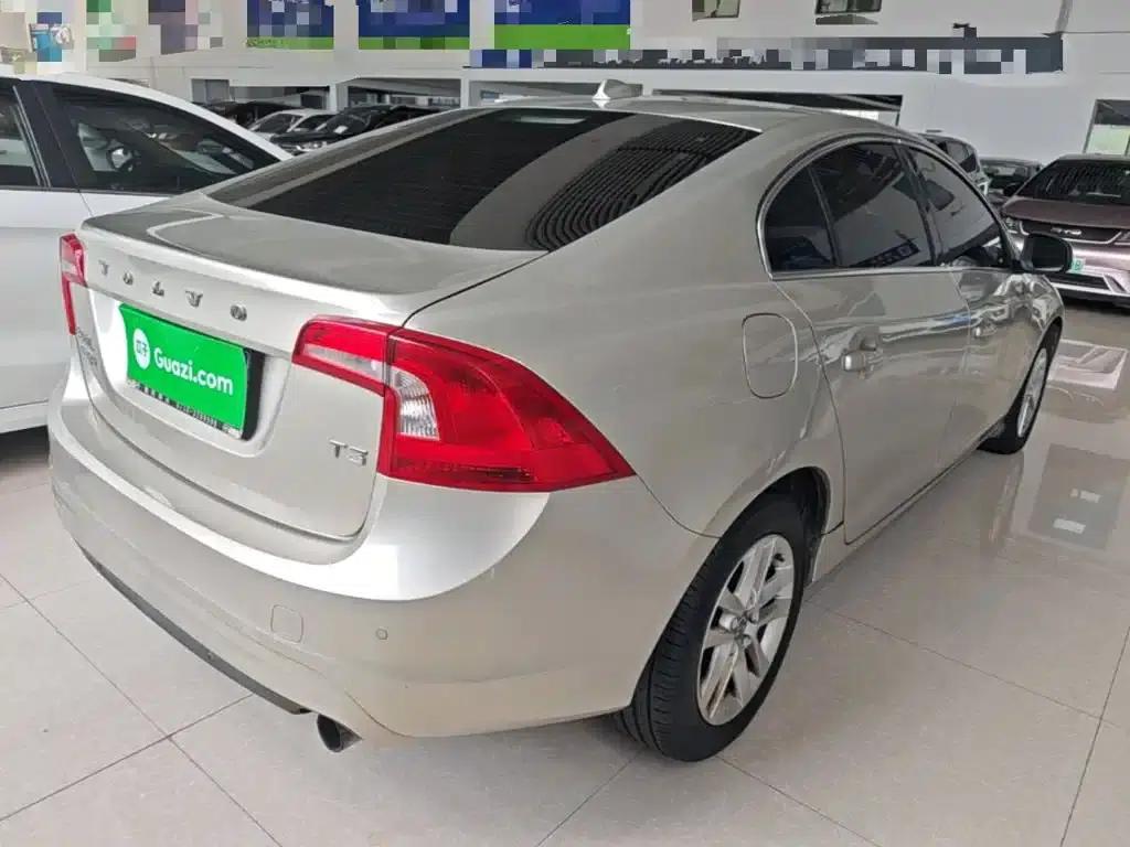 2018 Volvo S60 S60L T3 Smart Edition — миниатюра 7