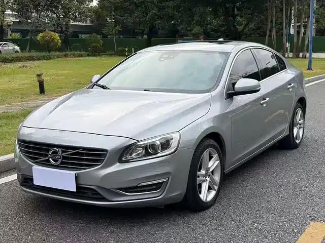 2014 Volvo S60 (Imported) T5 Smart Edition