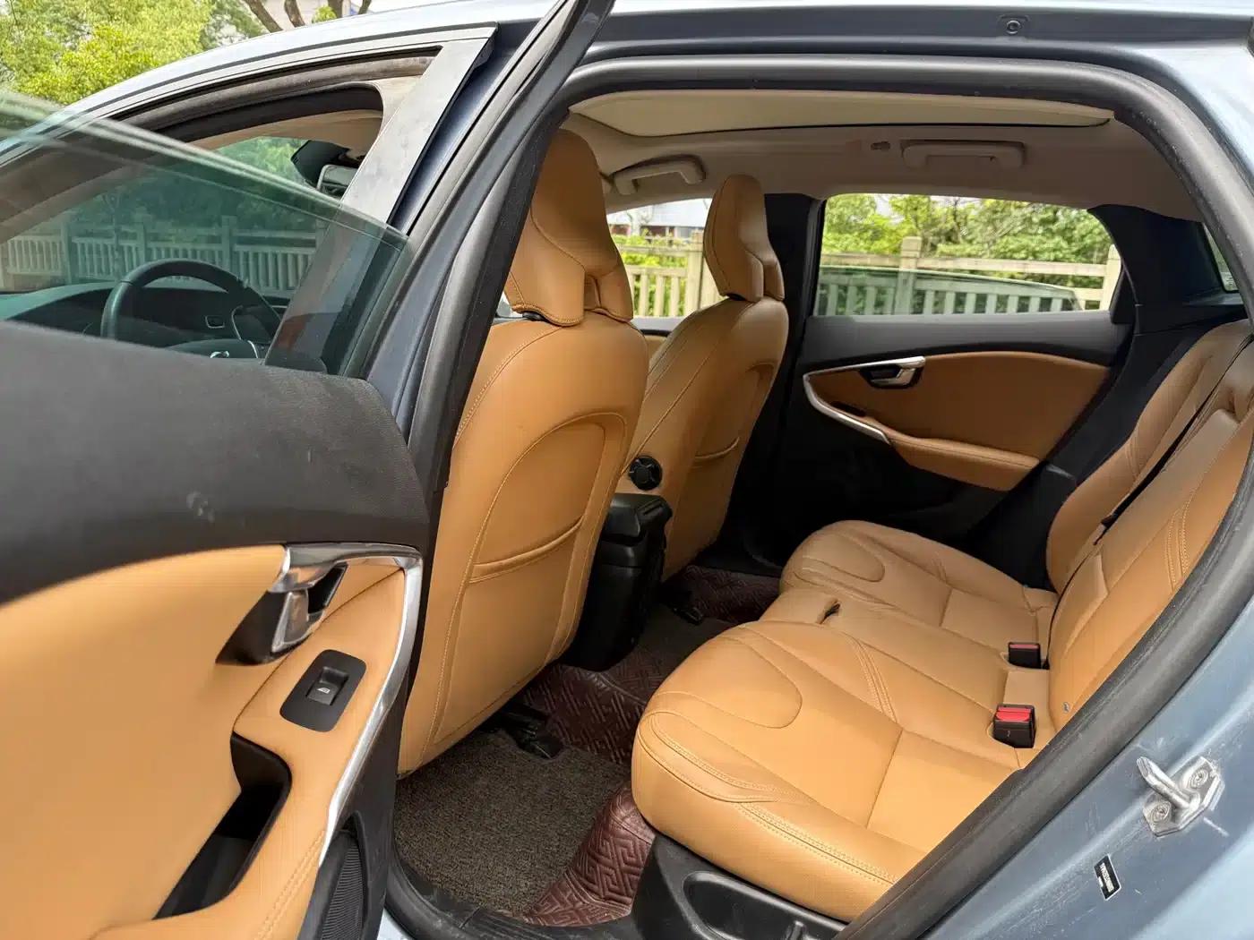 2017 Volvo V40 T3 Smart Edition — миниатюра 11