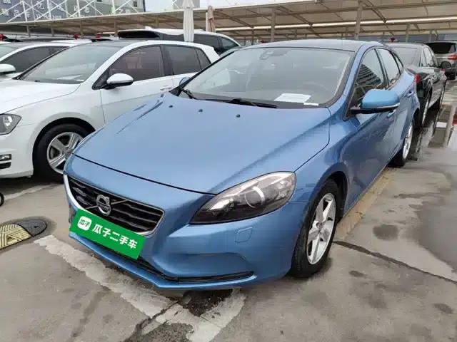 2016 Volvo V40 T3 Smart Edition