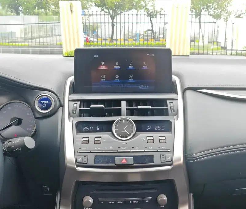 Lexus NX 2018 300h AWD Premium Edition (China V Emission Standard) — миниатюра 9