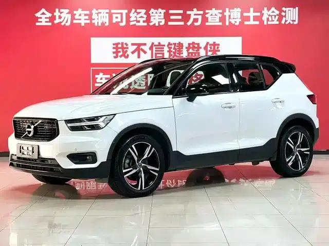 2021 Volvo XC40 T4 AWD Inscription Sport Edition