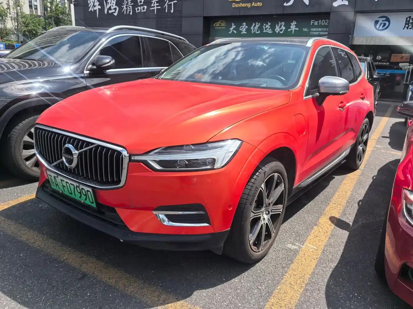 2019 Volvo XC60 Plug-in Hybrid T8 E-Drive Hybrid Premium Luxury Edition (China V Emission Standard) — миниатюра 1