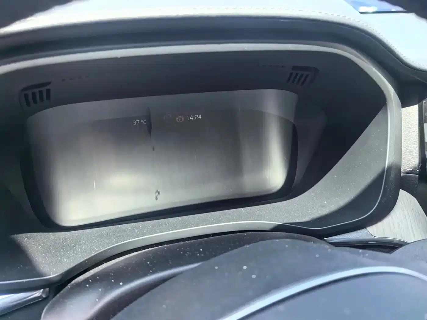 2019 Volvo XC60 Plug-in Hybrid T8 E-Drive Hybrid Premium Luxury Edition (China V Emission Standard) — миниатюра 3