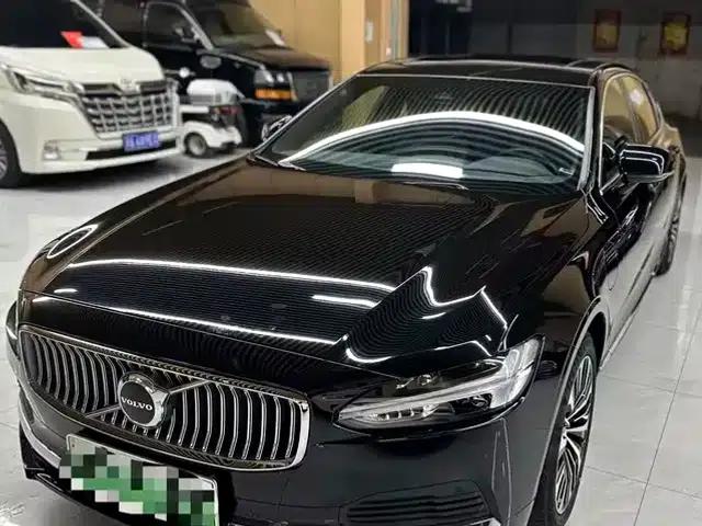 2024 Volvo S90 Plug-in Hybrid, All-Wheel Drive, Long Range, Smart Luxury Edition