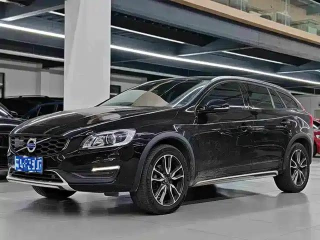 2017 Volvo V60 Cross Country T5 AWD (China V Emission Standard)