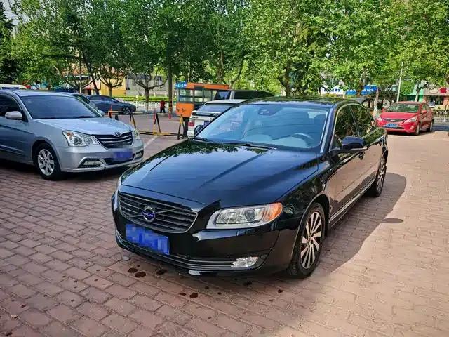 2015 Volvo S80L 2.0T T5 Smart Edition