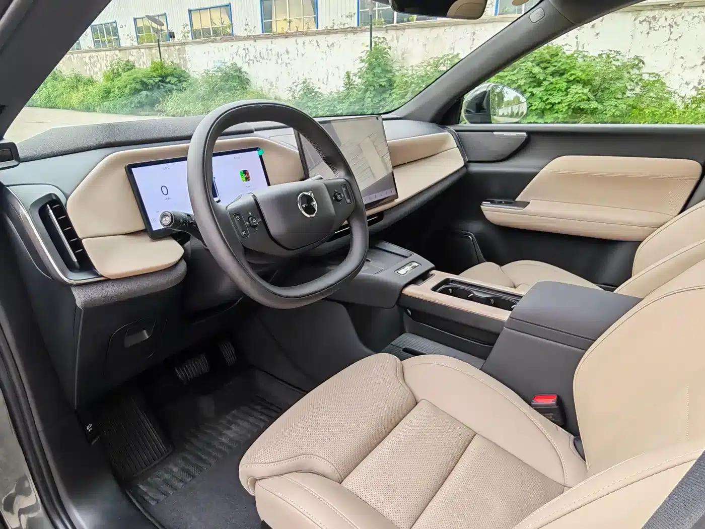 2026 Volvo XC70 Plug-in Hybrid, All-Wheel Drive, Ultra Range — миниатюра 27