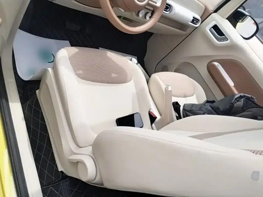 Hongguang MINIEV 2024 Third Generation 215km/h Advanced Edition — миниатюра 15