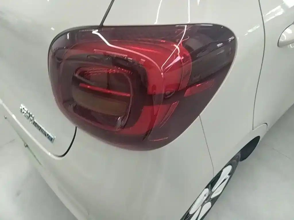 Hongguang MINIEV 2025 Fourth Generation Four-Door Advanced Model — миниатюра 8