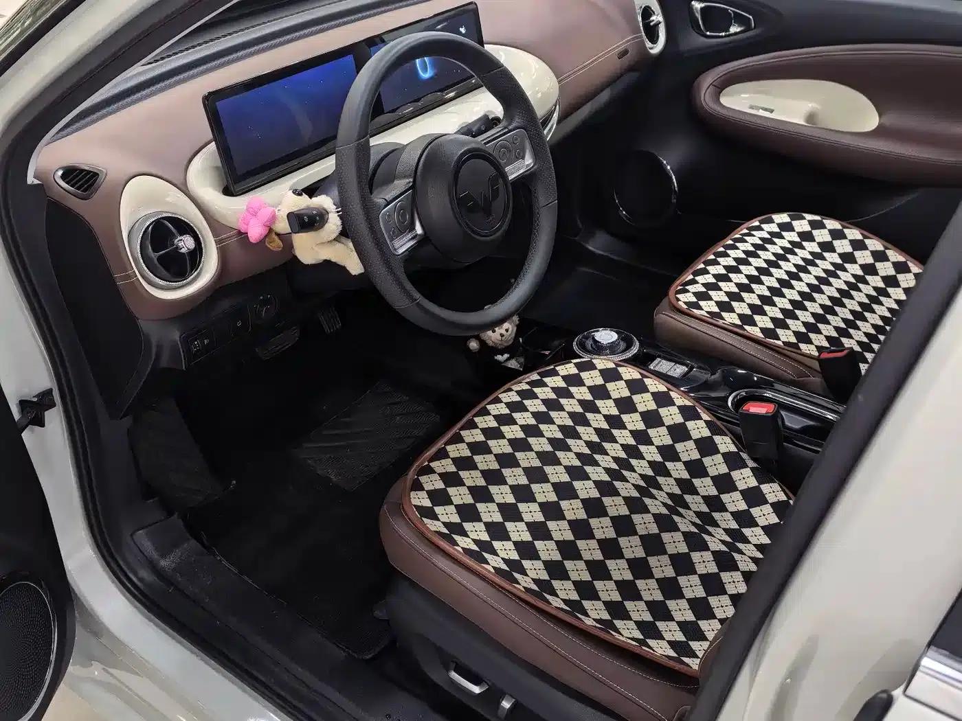 Wuling Bingo 2023 Model, 333km Range, Lingxi Connectivity+ Model — миниатюра 3