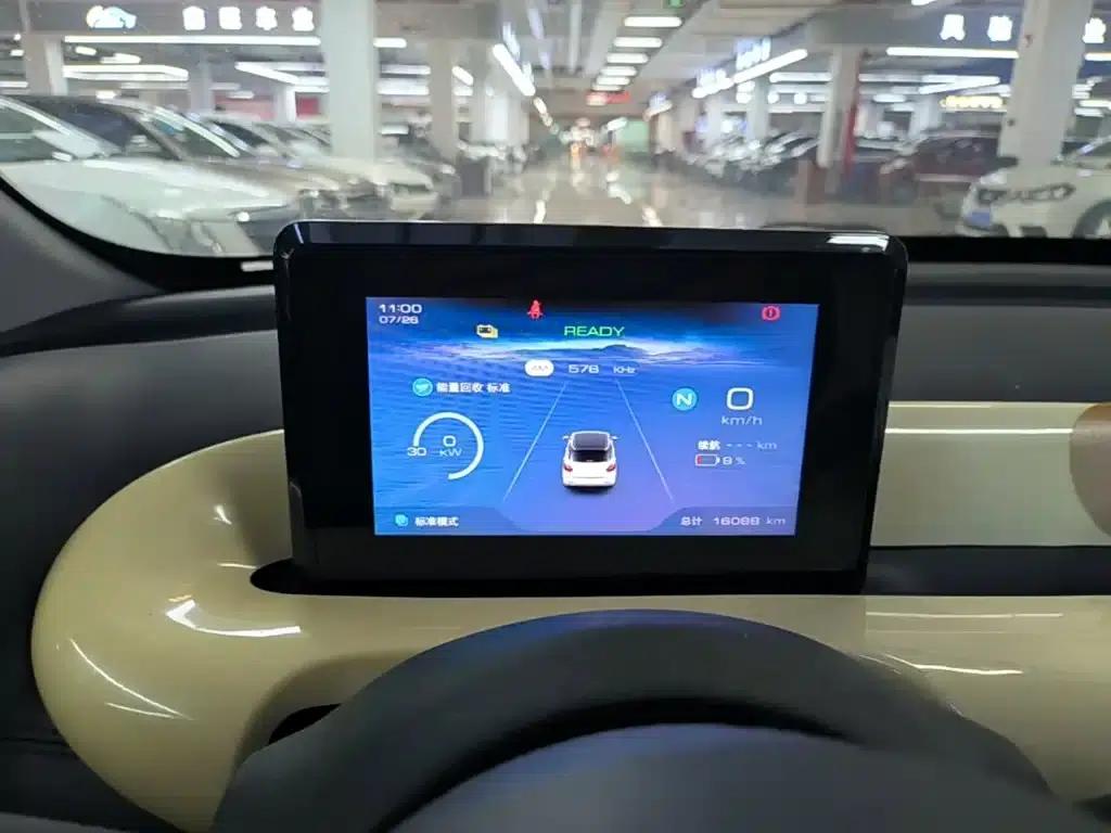 Wuling Bingo 2024 Model, 203km/h, Light Enjoyment Edition — миниатюра 12