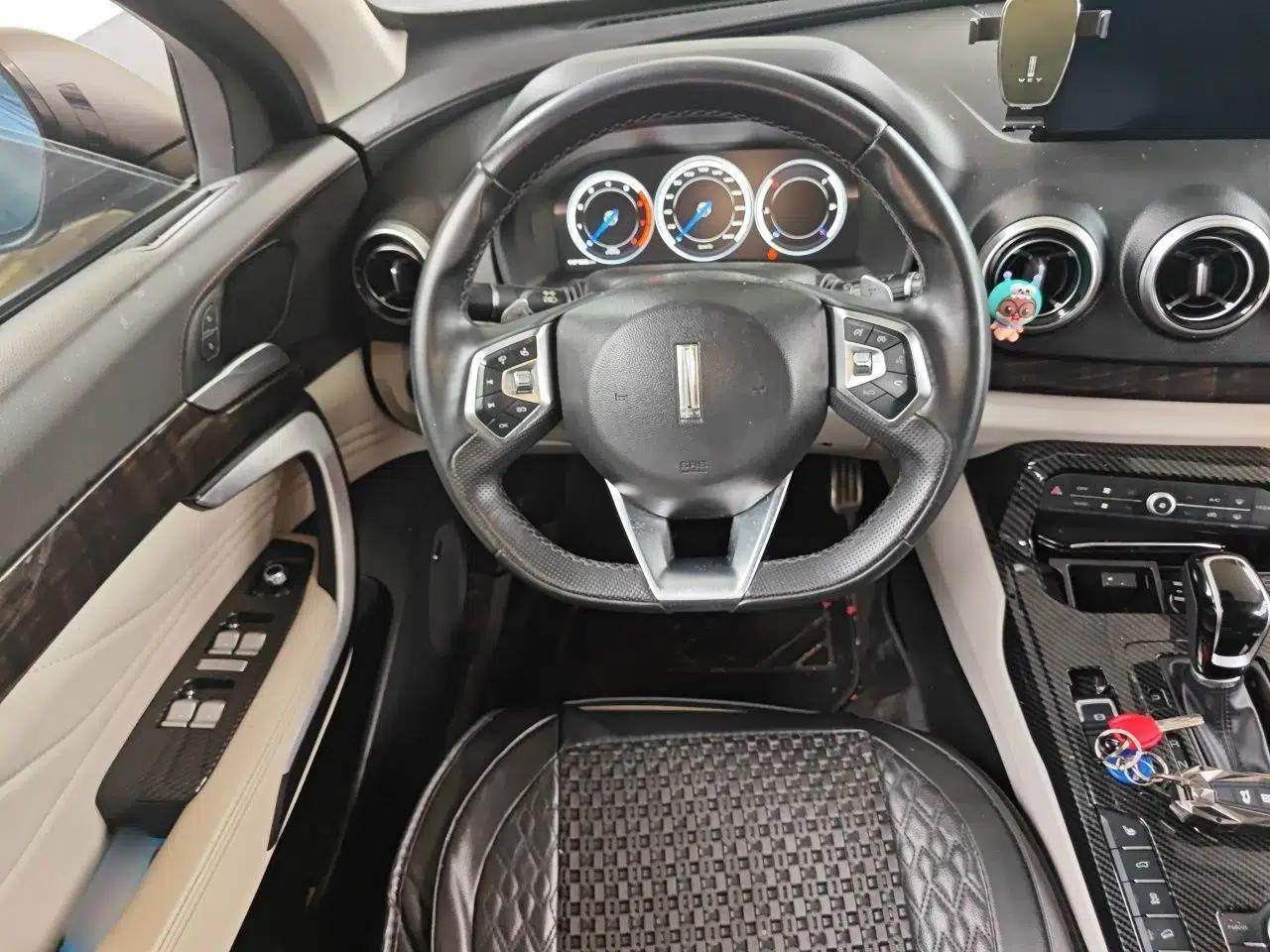 Wey VV7 2017 2.0T Flagship Model — миниатюра 10