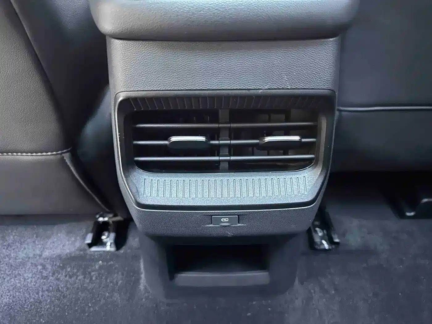Wuling Xingchen 2021 1.5T CVT Star Edition — миниатюра 22