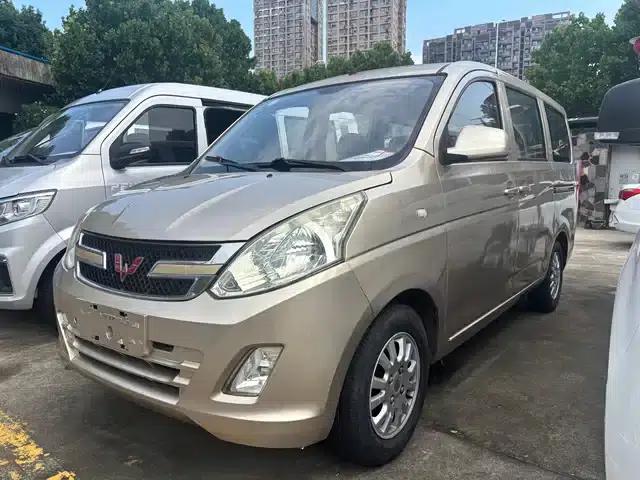 Wuling Rongguang V 2016 1.2L Standard Edition
