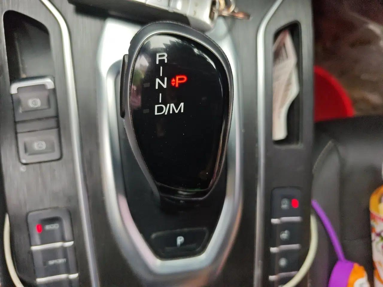 Wey VV6 2020 2.0T Two-Wheel Drive Smart Protection+ — миниатюра 14