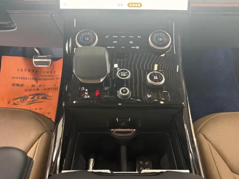 Range Rover Sport 2023 3.0 L6 Dynamic SE — миниатюра 14