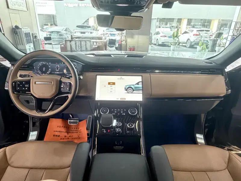 Range Rover Sport 2023 3.0 L6 Dynamic SE — миниатюра 17