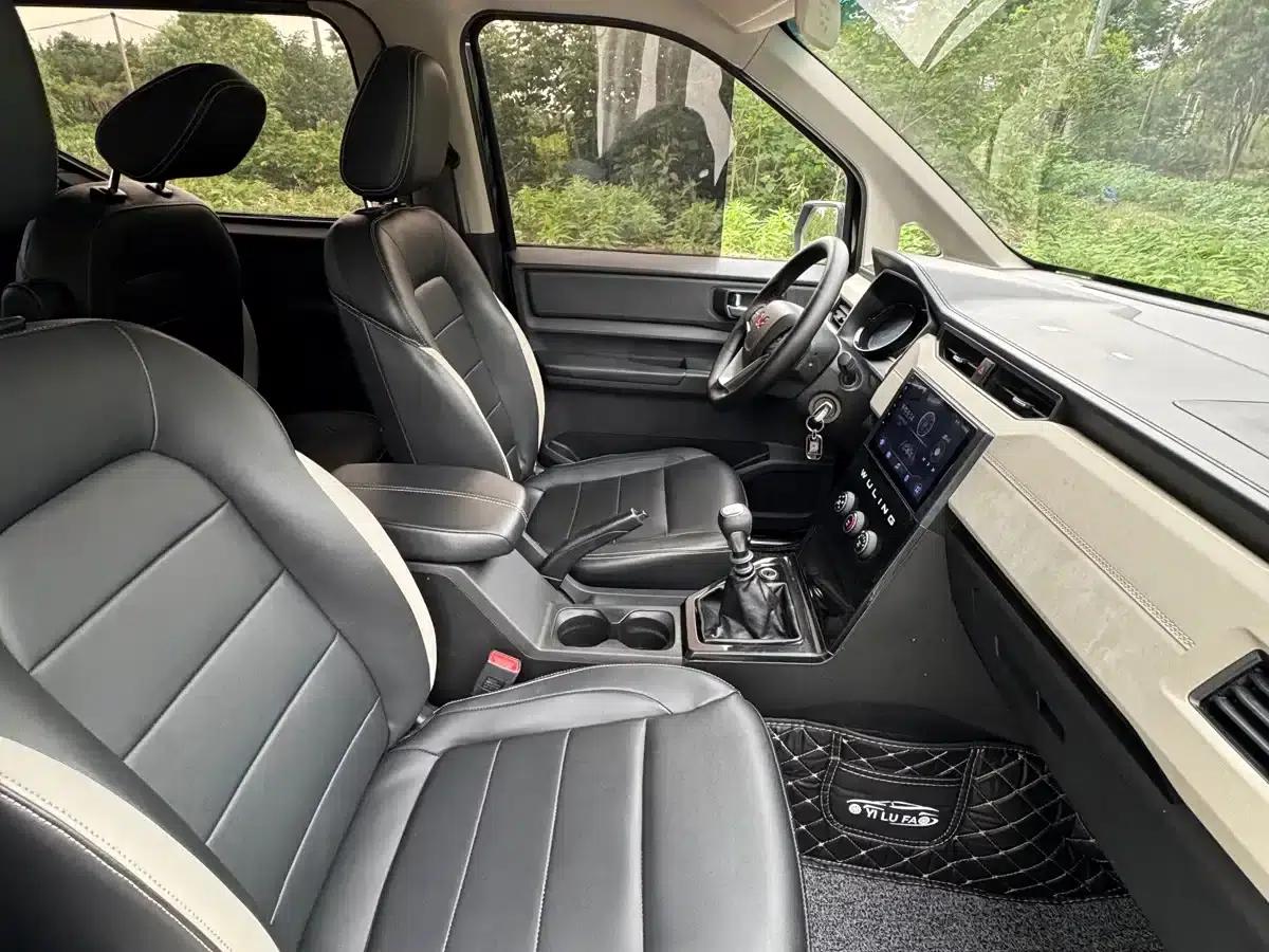 Wuling Journey 2021 1.5T Manual Deluxe Edition — миниатюра 7