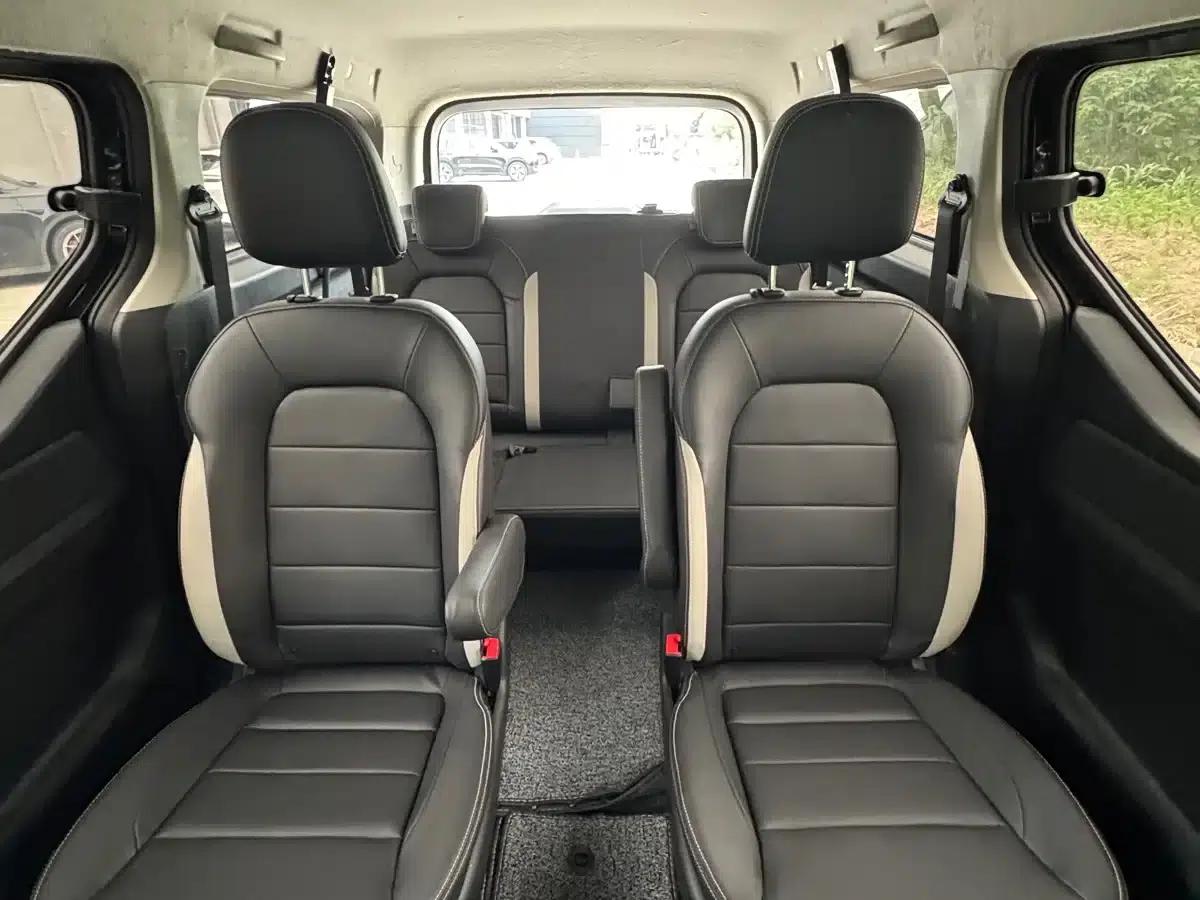 Wuling Journey 2021 1.5T Manual Deluxe Edition — миниатюра 9