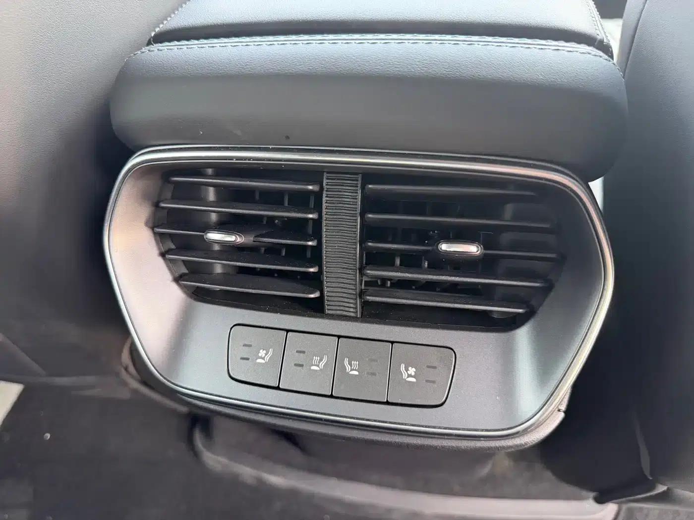 Hiace 07 EV 2025 Model 610 Smart Driving Edition — миниатюра 12