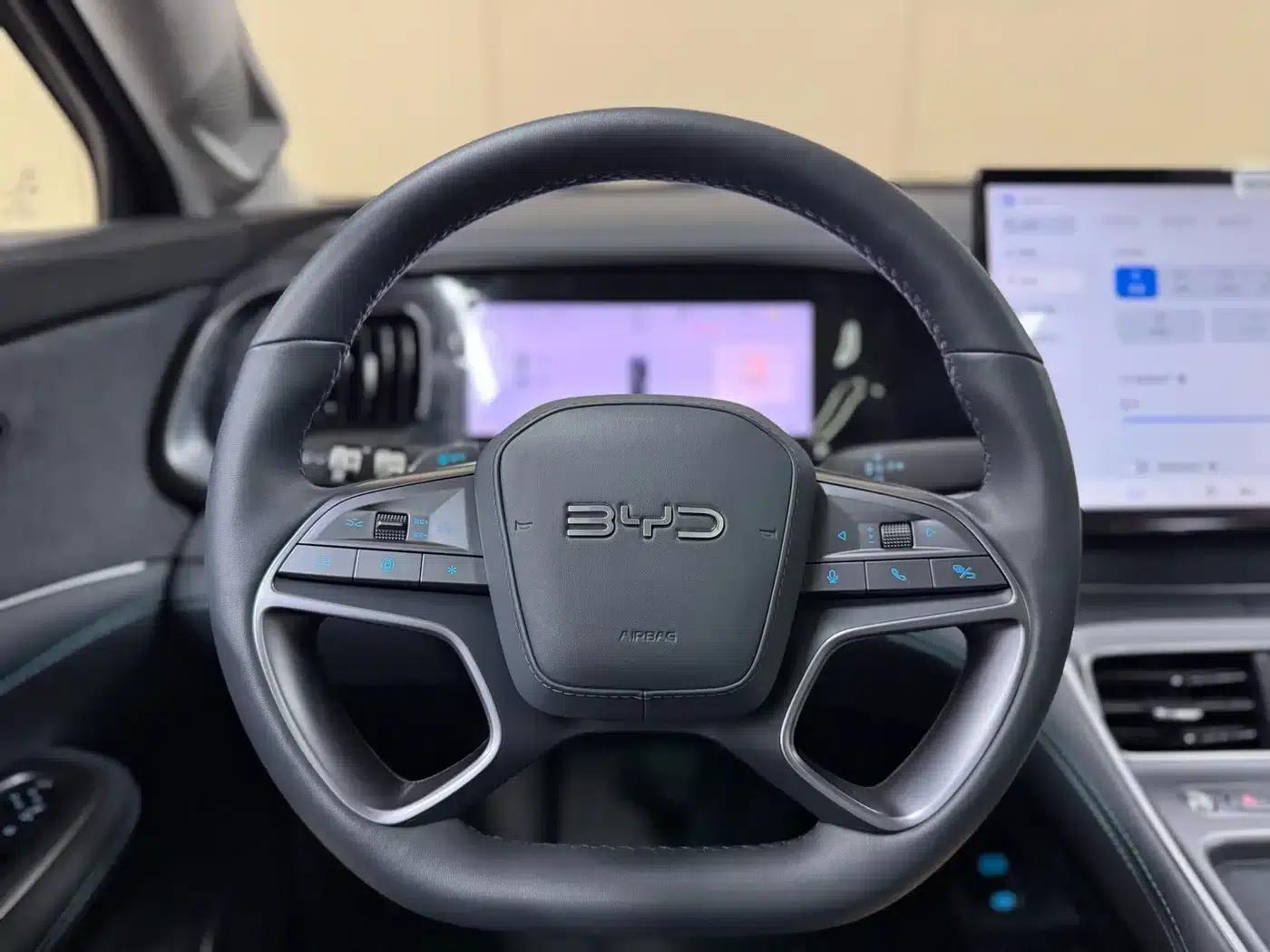 Hiace 07 DM-i 2025 Model 150 Navigator Edition — миниатюра 16