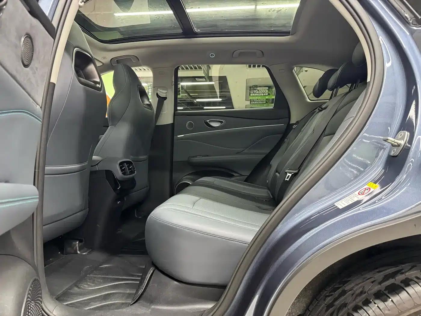 Hiace 07 DM-i 2025 Model 150 Navigator Edition — миниатюра 9