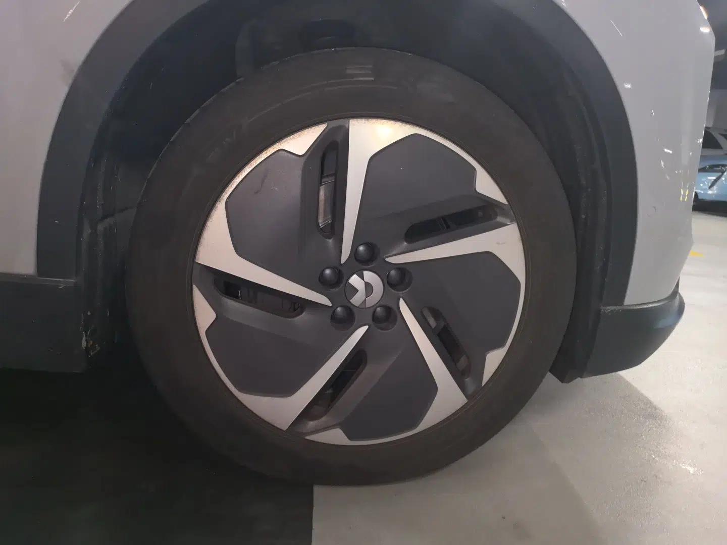 Nio ES6 2023 75 kWh — миниатюра 8
