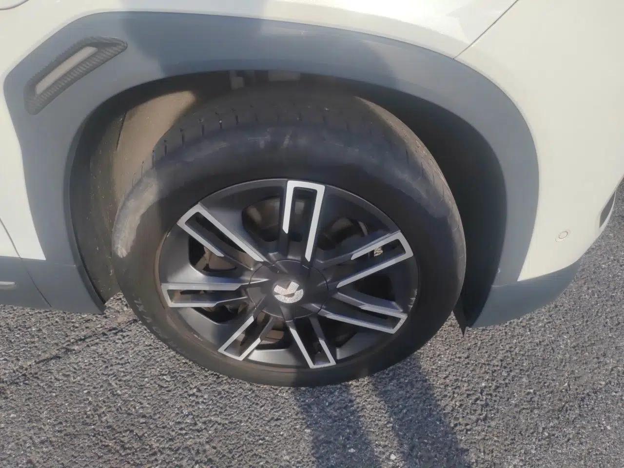 Nio ES6 2022 75 kWh Sport Edition — миниатюра 8