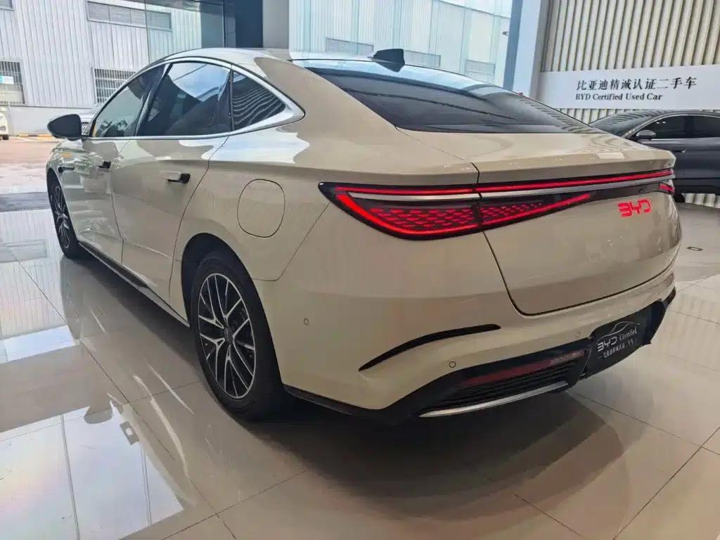 Seal 07 DM-i 2025 Model DM-i 1.5L 125km Elite — миниатюра 8