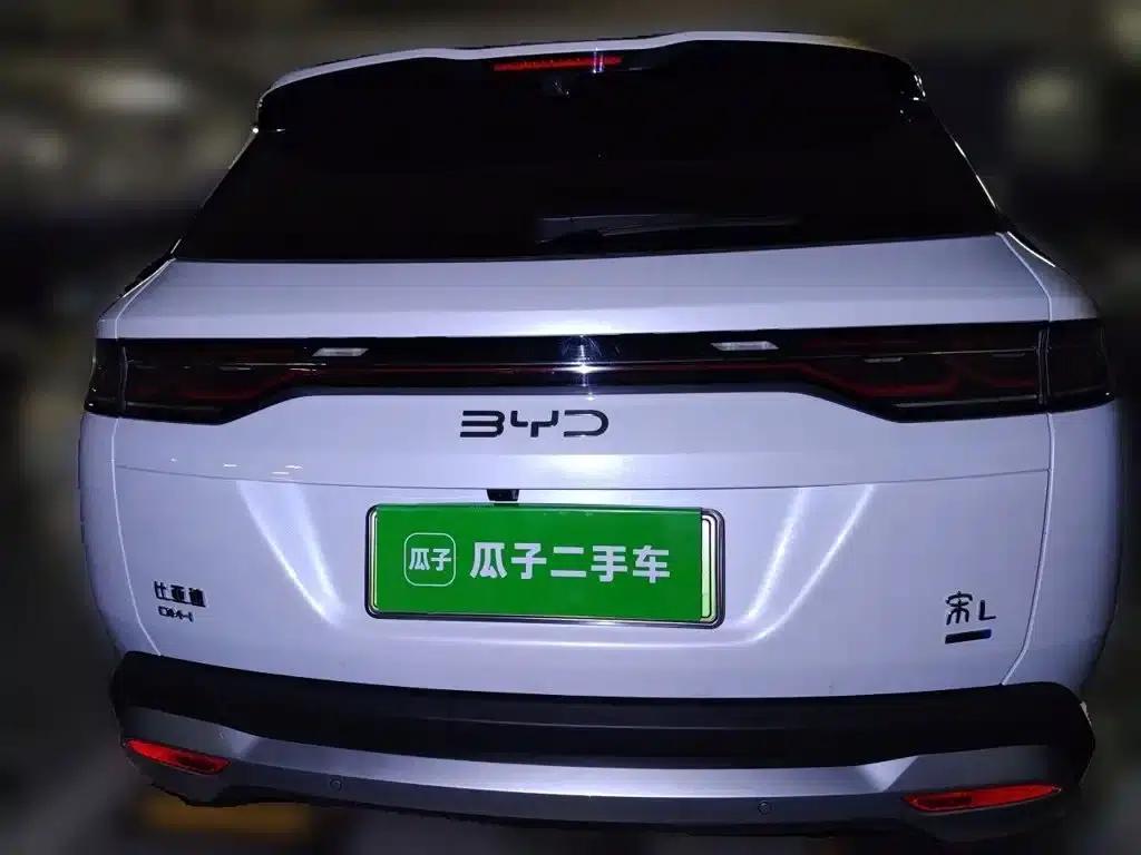 Song L DM-i 2025 Smart Driving Edition 112km Leading Model — миниатюра 4