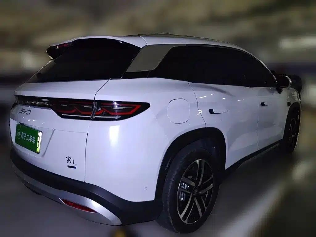 Song L DM-i 2025 Smart Driving Edition 112km Leading Model — миниатюра 5