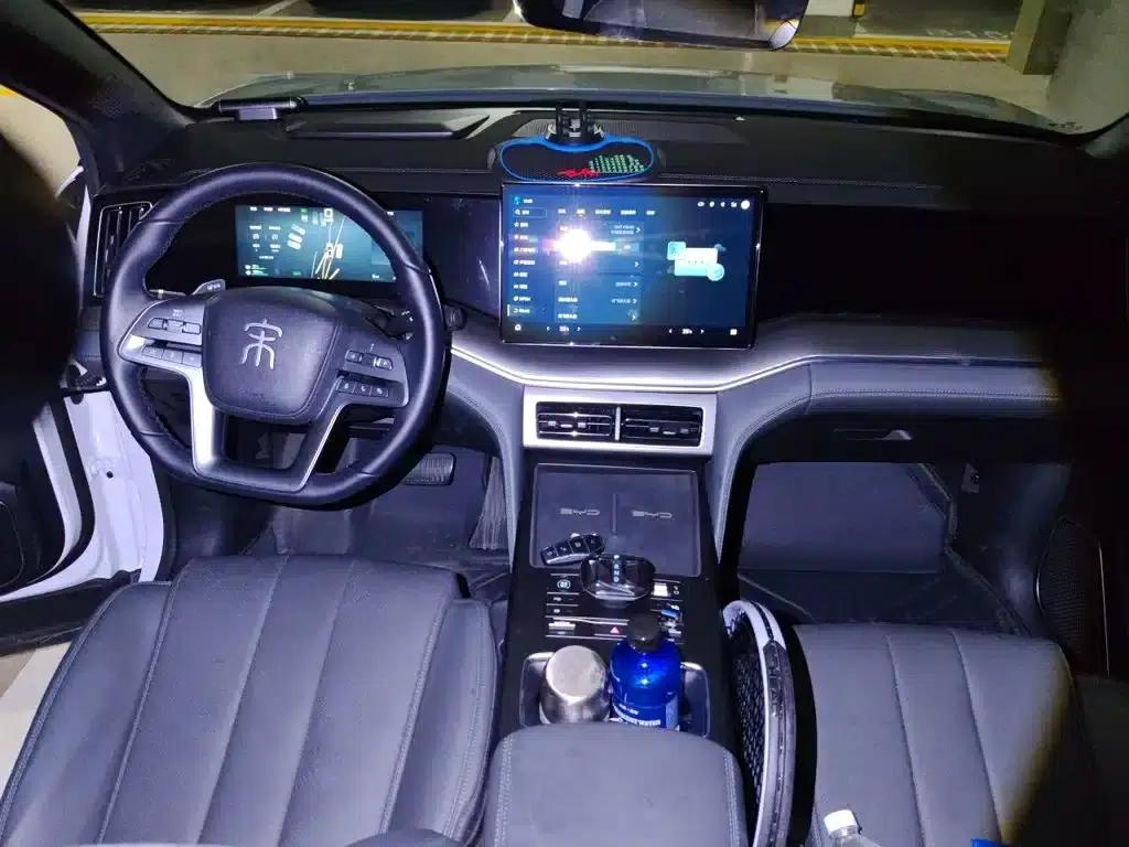 Song L DM-i 2025 Smart Driving Edition 112km Leading Model — миниатюра 6