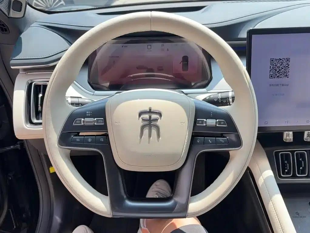 Song L EV 2024 Model 662km Excellent Edition — миниатюра 3