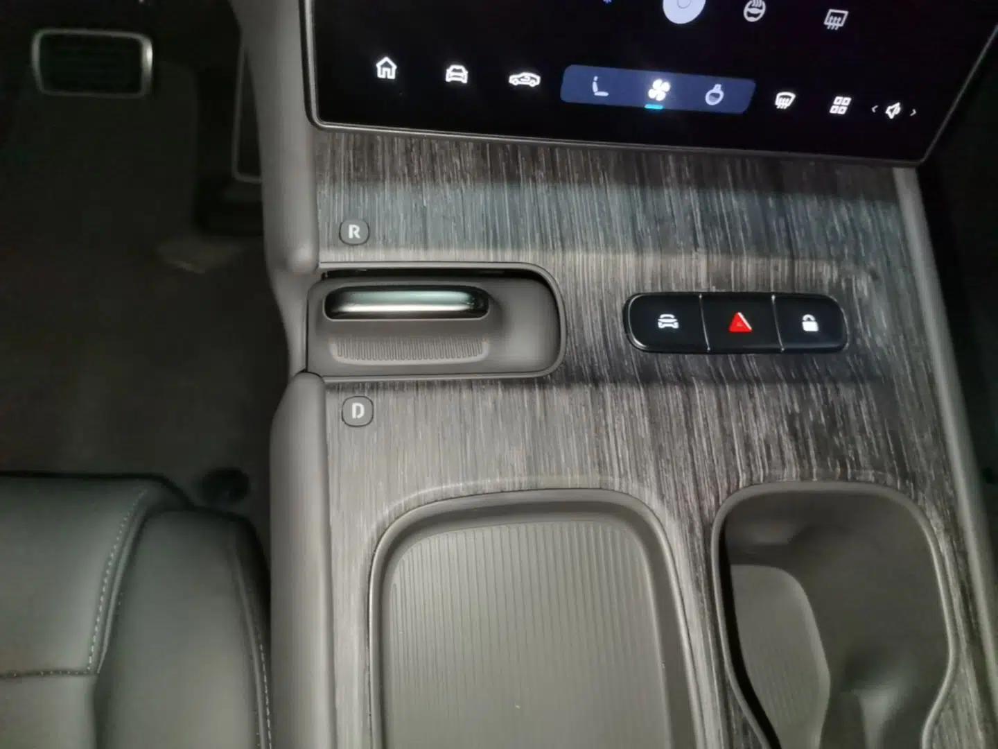 Nio ET7 2022 100kWh First Edition — миниатюра 16