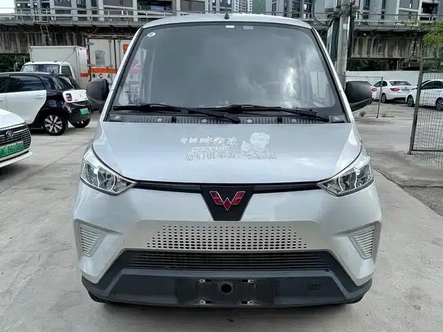 Wuling EV50 2021 model van logistics vehicle, powered by Bochuang Ningde 41.86kWh Liuji electric control system.