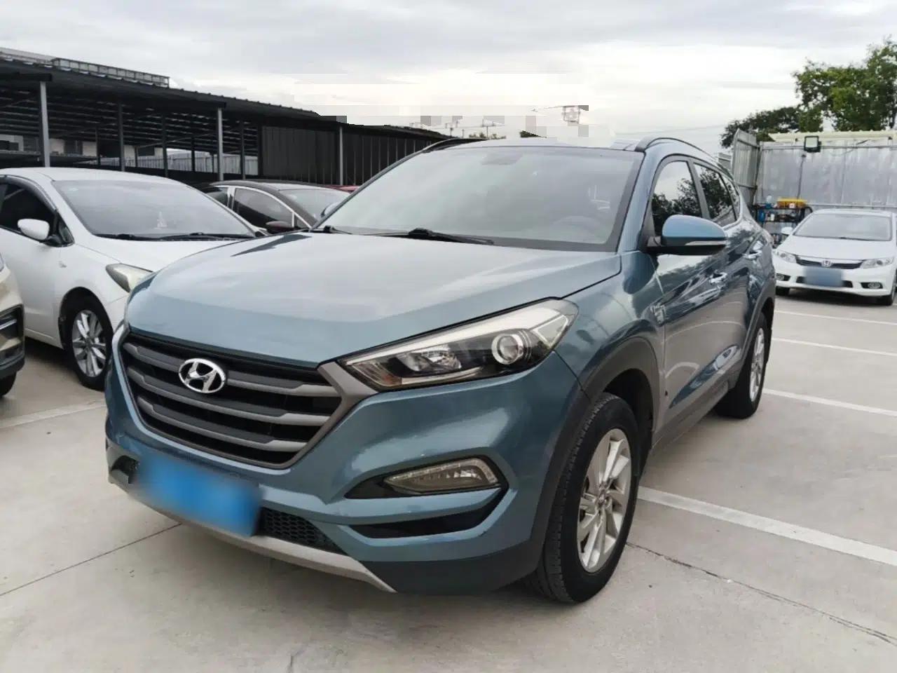 Hyundai Tucson 2015 1.6T Dual-Clutch Two-Wheel-Drive Smart Model — миниатюра 1