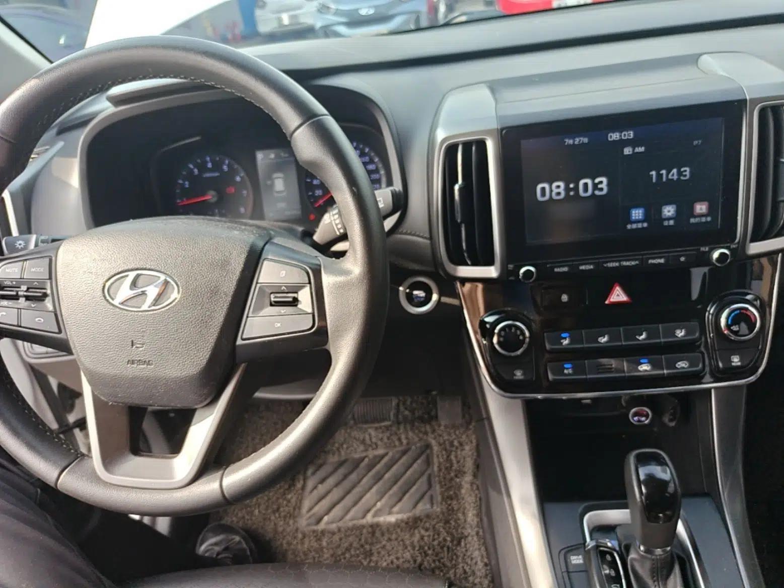 Hyundai ix35 2018 2.0L Automatic 2WD Zhiyong·Changxiang Edition — миниатюра 12