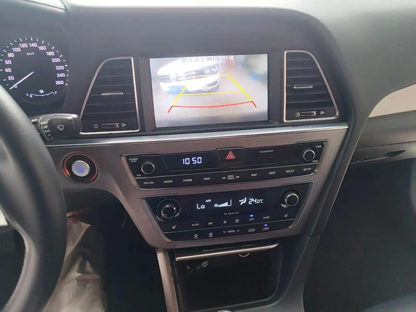 Hyundai Sonata 2015 1.6T DLX Prestige Model — миниатюра 15