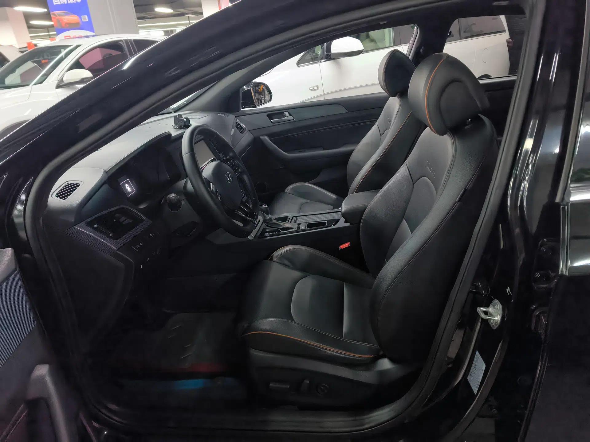Hyundai Sonata 2017 1.6T GLS Smart Model — миниатюра 17