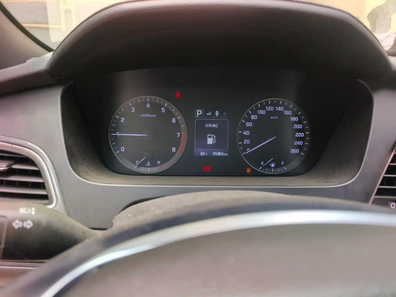 Hyundai Sonata 2017 1.6T GLS Smart Model — миниатюра 11