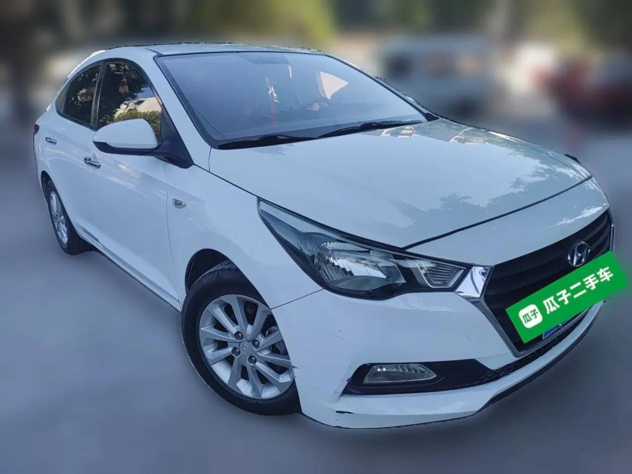 Hyundai Verna (new generation) 2016 1.4L Manual Cool Edition GLS — миниатюра 3