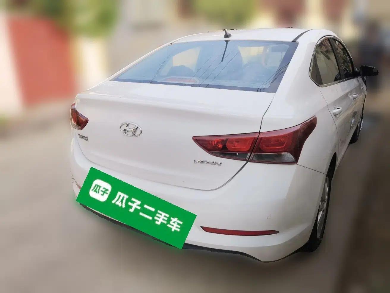 Hyundai Verna (new generation) 2016 1.4L Automatic Cool Edition GLS — миниатюра 6