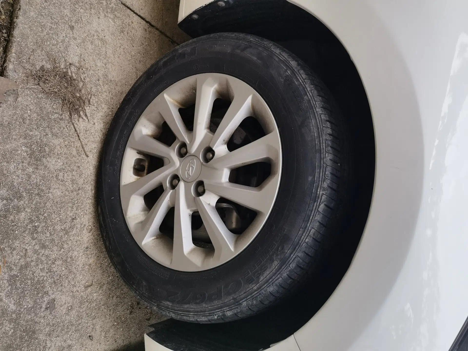 Hyundai Verna (new generation) 2016 1.4L Automatic Cool Edition GLS — миниатюра 8